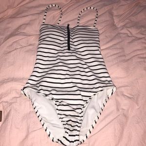 Black & white striped one piece swimsuit